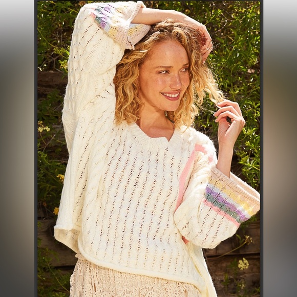 POL Women's Cream Sweater with Pink Peace Sign - Picture 2 of 4